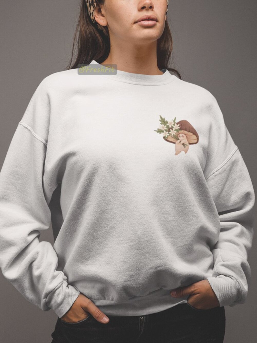 🆕Cottagecore Mushroom w/Flowers Corner Fleece Crew Sweatshirt White